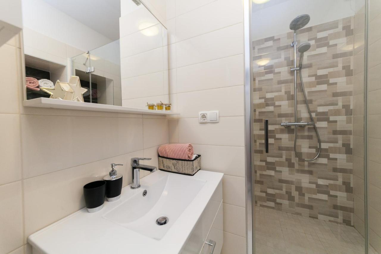 Imperium Central Apartments Задар Экстерьер фото